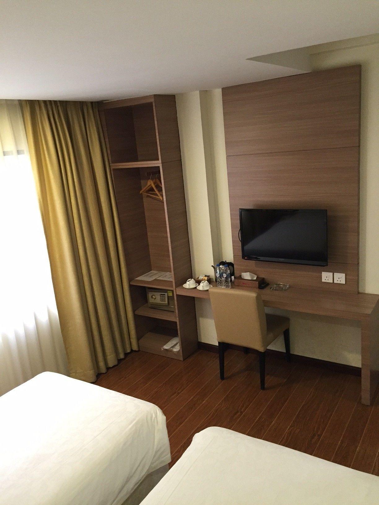 Batam Hana Hotel מראה חיצוני תמונה