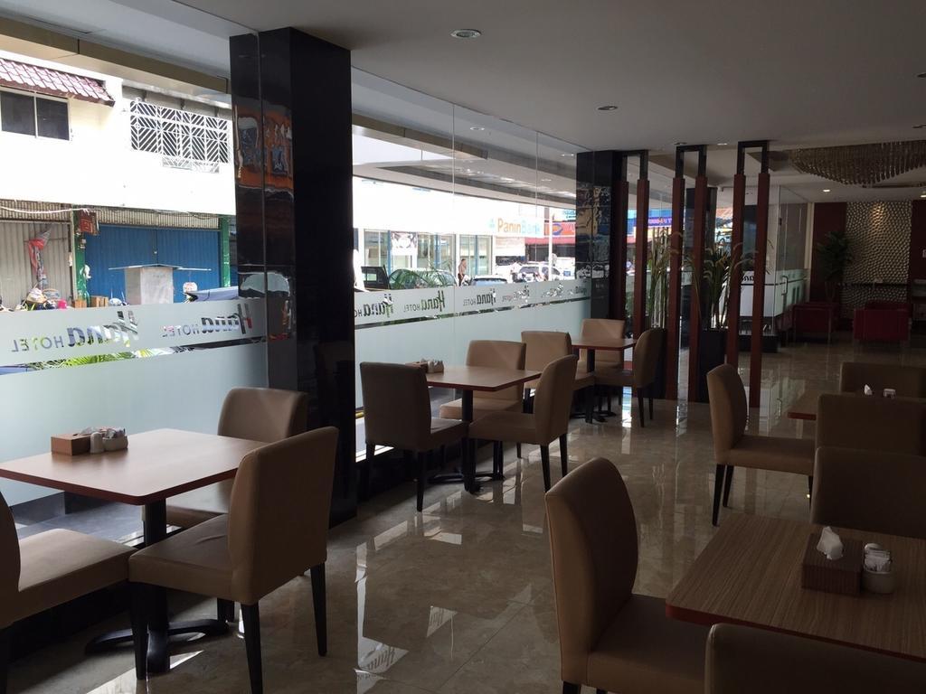Batam Hana Hotel מראה חיצוני תמונה